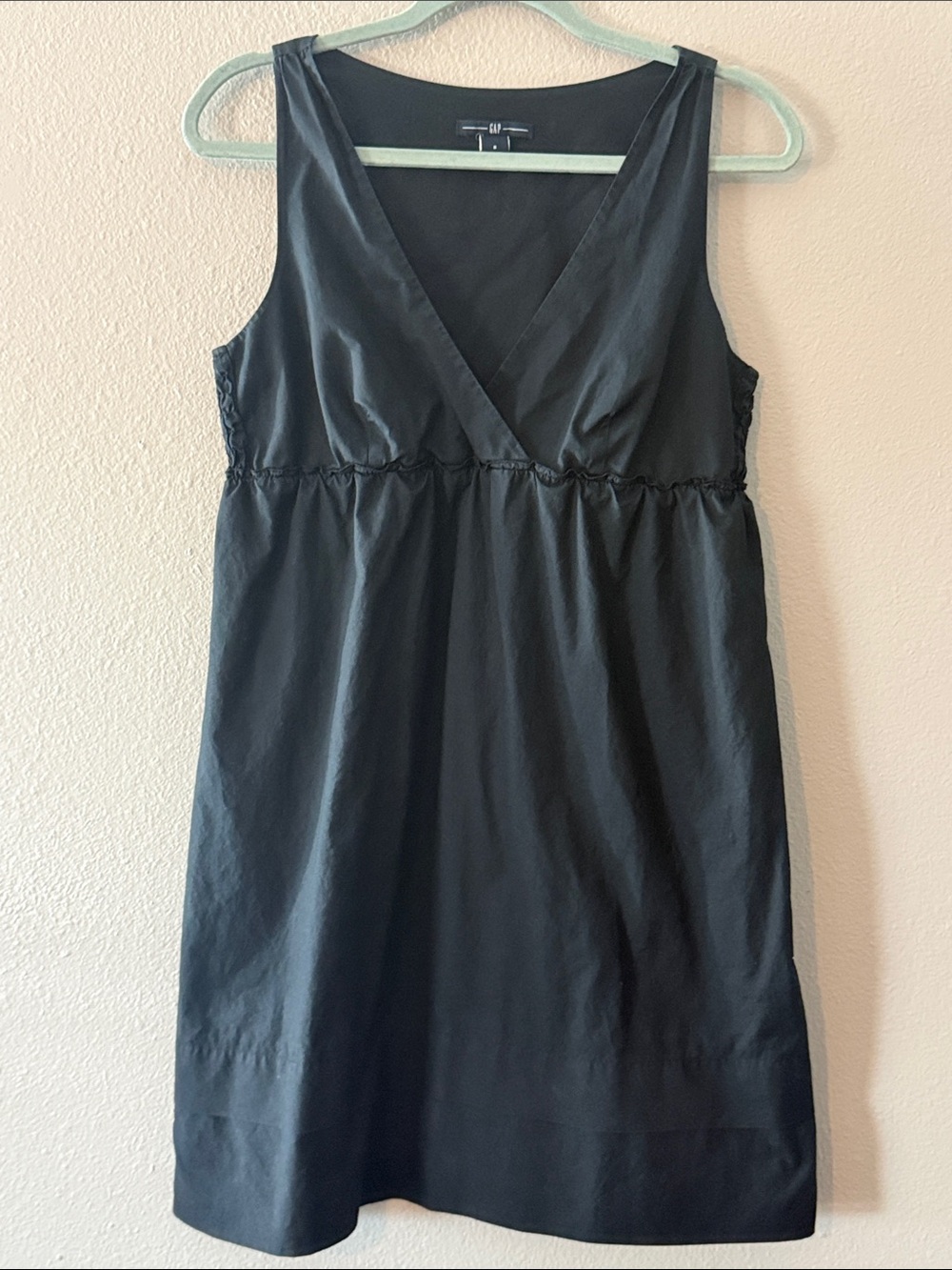 GAP 100% Cotton Empire Waist Sleeveless Black Dress Size 8